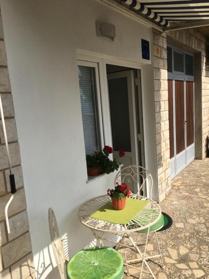 Ferienwohnung Studio Apartman Jojo Senj  Exterior foto