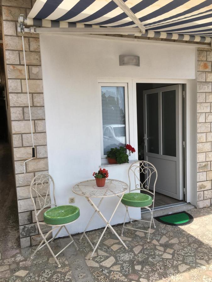 Ferienwohnung Studio Apartman Jojo Senj  Exterior foto